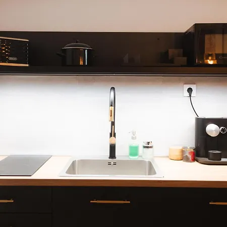 アパート Gr8 Garden - 48sqm - Free Parking ブダペスト