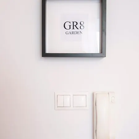公寓 Gr8 Garden - 48sqm - Free Parking 布达佩斯