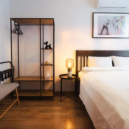 Gr8 Garden - 48sqm - Free Parking 布达佩斯