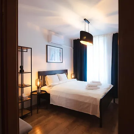 Gr8 Garden - 48sqm - Free Parking * 布达佩斯