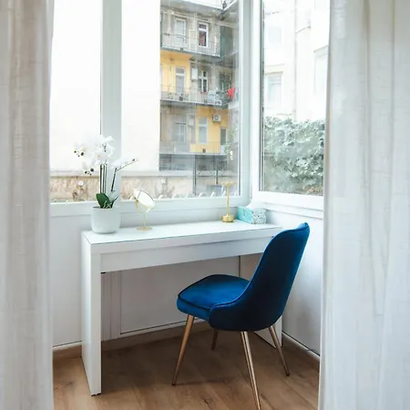 Gr8 Garden - 48sqm - Free Parking * 布达佩斯
