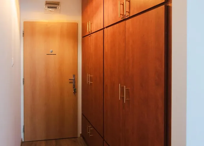 Gr8 Garden - 48sqm - Free Parking *